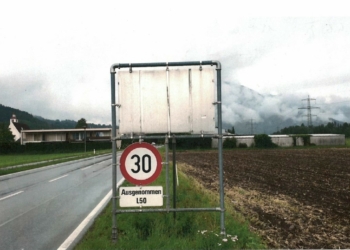 Auch Ortstafeln werden öfters gestohlen. Foto: Polizei Vorarlberg