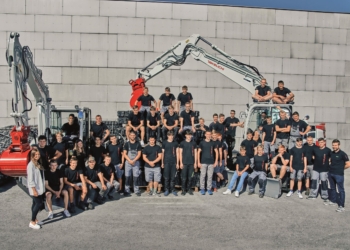 Das Baumaschinen-Unternehmen Huppenkothen bildet in Österreich und der Schweiz insgesamt 52 angehende Fachkräfte aus. Foto: Tobias Köstl