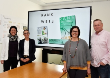 Das Projektteam hinter dem neuen Gemeindeauftritt für Rankweil: (v.l.) Karin Böhler (Öffentlichkeitsarbeit), Carolin Frei (Leitung Marketing und Kommunikation), Bürgermeisterin Katharina Wöß-Krall und Bernd Oswald (Grafik).