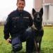 Symbolbild mit Pascal Scheidbach und Polizeihund Quento von Nacheron. Quelle: Polizei Feldkirch