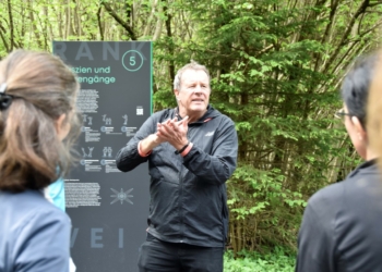 Konrad Höfinger führte durch die einzelnen Stationen