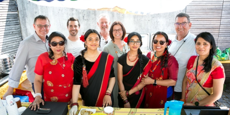 Am Nepal Stand. © Dietmar Mathis
