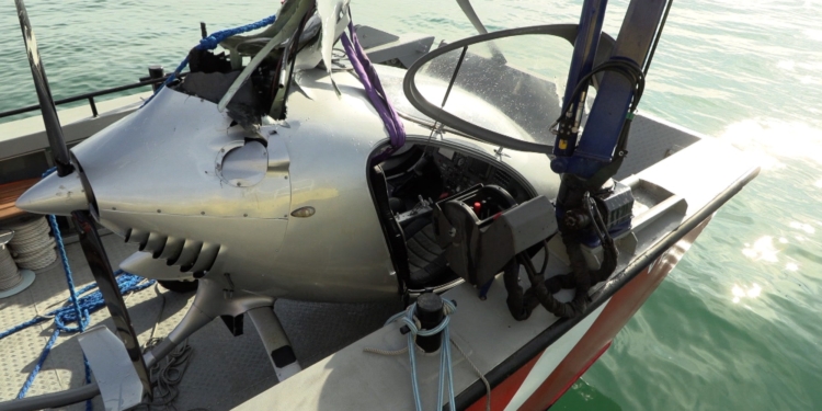 Tragflächen-Hubschrauber in den See abgestürzt  Absturz, Foto: Maurice Shourot