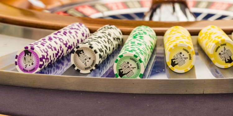 https://pixabay.com/de/photos/roulette-gl%C3%BCcksspiel-spielbank-1253626/ ©meineresterampe