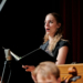 Die Mezzosopranistin Sarah Kling übernimmt bei „Pierrot Lunaire“ von Schönberg und Tsoupaki die Solostimme. Foto: Victor Marin