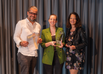 v.l.n.r. Fotograf Alex Ess aus Feldkirch mit Fabienne Rohner und Andrea Petermann von der Werbeagentur Teamwork. Foto: Privat