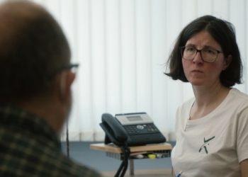Die praktizierende Ärztin Verena Linder (rechts) aus Frastanz. Foto: Anatol Bogendorfer