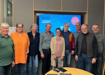Die Gründungsmitglieder gemeinsam mit dem Vorstand und der zuständigen Serviceleiterin im ÖGV
v.l.n.r. Josef Gojo, Andrea Fritz-Pinggera, Judith Bechtold, Alfons Rädler, Barbara Pogacar, Norbert Steiner, Martin Türtscher, Franz Rüf und Wolfgang Kathan. Foto: GWB