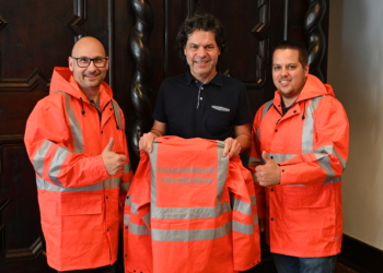 Daniel Peter, Feuerwehr Feldkirch-Tosters, Bürgermeister Manfred Rädler und Dominik Leimegger, Feuerwehr Feldkirch-Gisingen (Foto: Stadt Feldkirch)