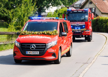 Fahrzeugsegnung Feuerwehr Tisis © Land Vorarlberg/Bernd Hofmeister