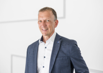 AMS-Landesgeschäftsführer Bernhard Bereuter. Bild: Nina Bröll