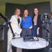 Christine Flatz-Posch und Tanja Schwärzler haben die Psychologin Theresa Sommer (Mitte) vors Mikro geholt. Foto: Vorarlberger Kinderdorf
