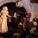 Susanna Ackermann (links) glänzt als Marlene Dietrich. Foto: Bandi R. Koeck