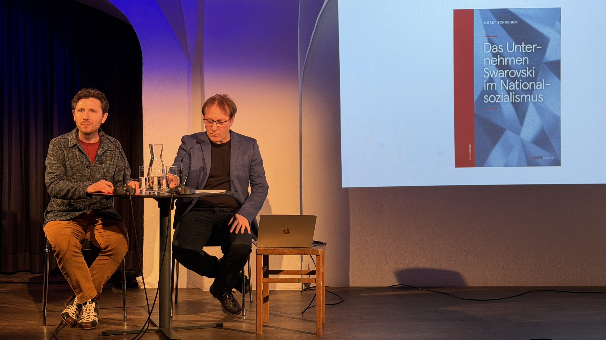 Johannes Spies und Horst Schreiber im Saumarkt. Foto: Bandi Koeck