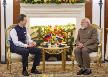 SS.D. Erbprinz Alois beim bilateralen Austausch mit dem indischen Premierminister Narendra Modi (Quelle: Ministry of External Affairs, Government of India)