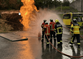 Feuerwehr - Weiterbildungskurs Offiziere in Vaduz. Foto: IKR