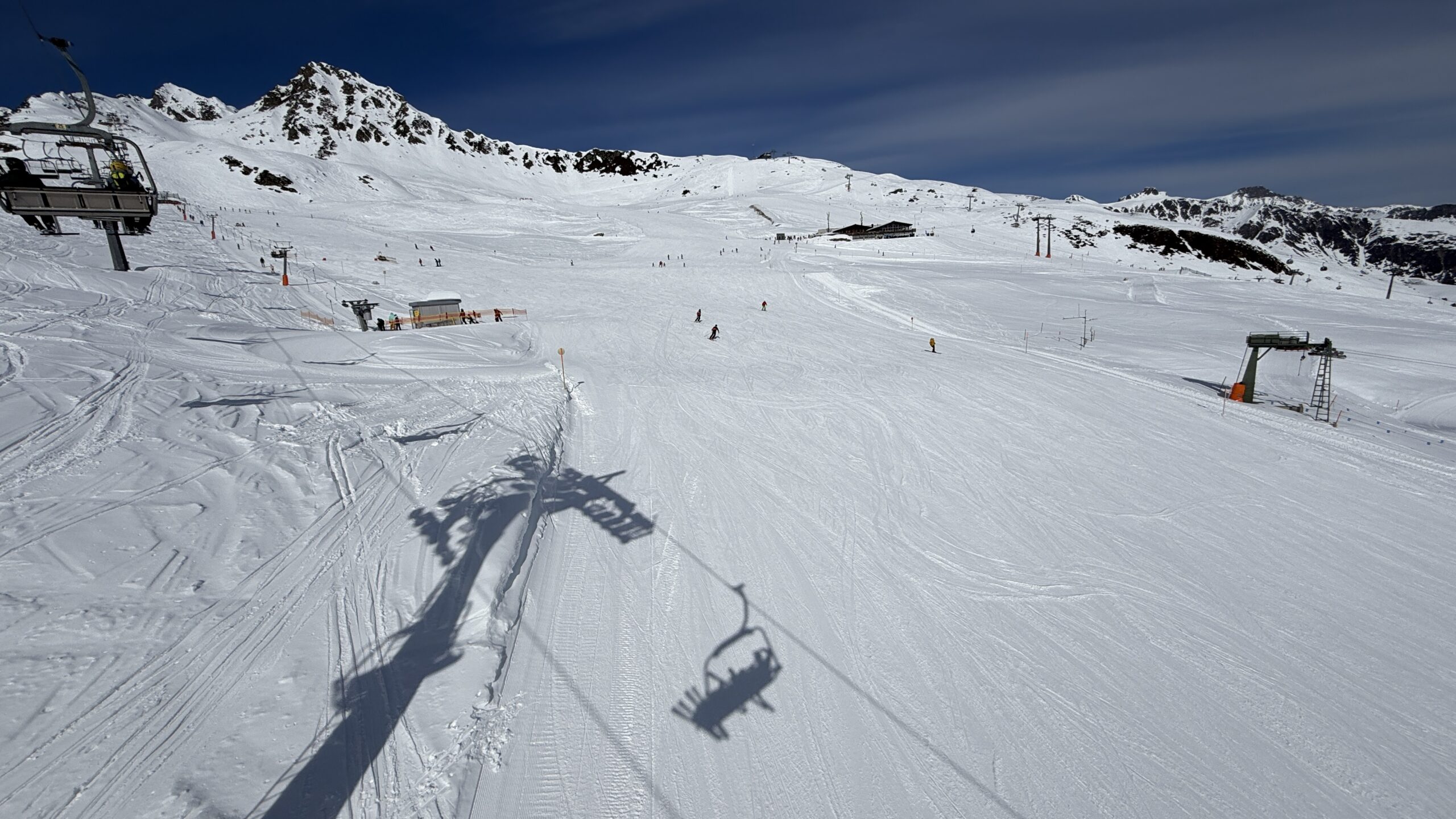 Ein Traum von Piste und mehr: Skigebiet Gargellen. Fotos: Bandi R. Koeck