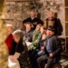 Musikalische Stimmung im historischen Keller (© Lisa Mathis)