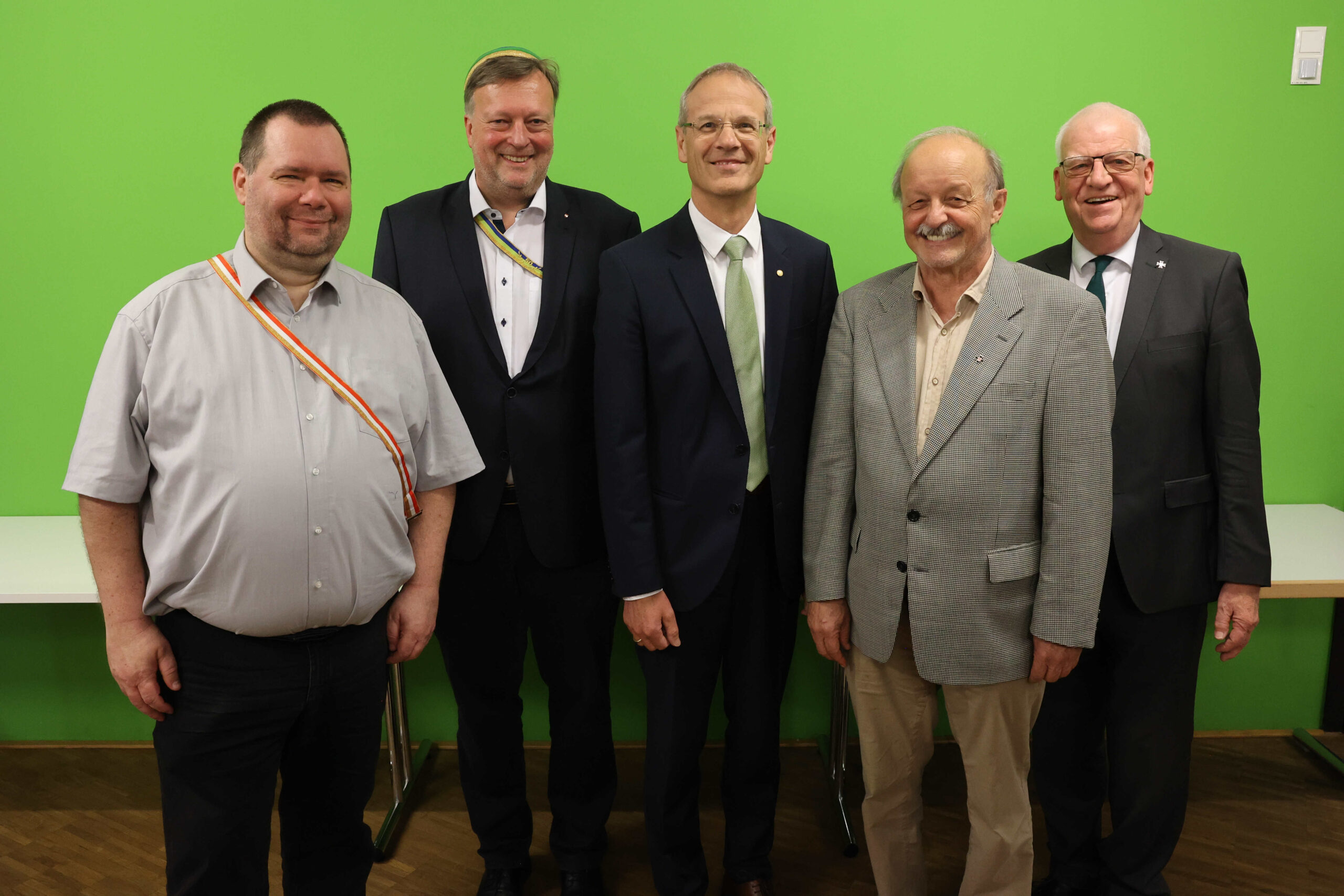 vlnr: Alexander Waller, Erich Gruber, Walter Obwexer, Arnold Metzler, Wolfgang Türtscher. Fotos: Meusburger