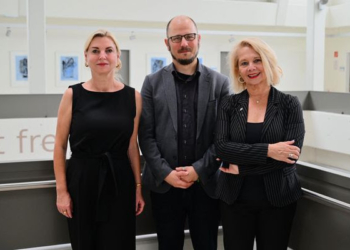 Ulrike Krieg-Holz, Johannes Waßmer und Ada Pellert.
Bildrechte: aau/Hude
