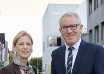 Frühstückstreffen von Regierungsrat Daniel Oehry mit Bundesministerin Karin Prien. Foto: Michael Zanghellini