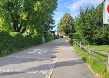So wie in Brederis wird auch in Rankweils Zentrum künftig Tempo 30 im Ortsgebiet gelten. © Marktgemeinde Rankweil